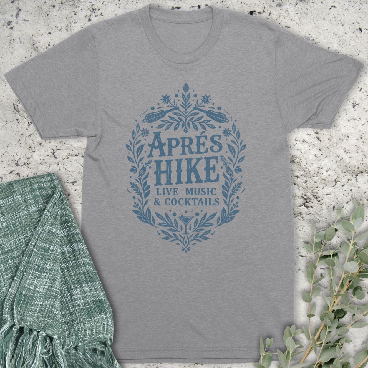 Stepping Green T-Shirt Après Hike Instrument T-Shirt