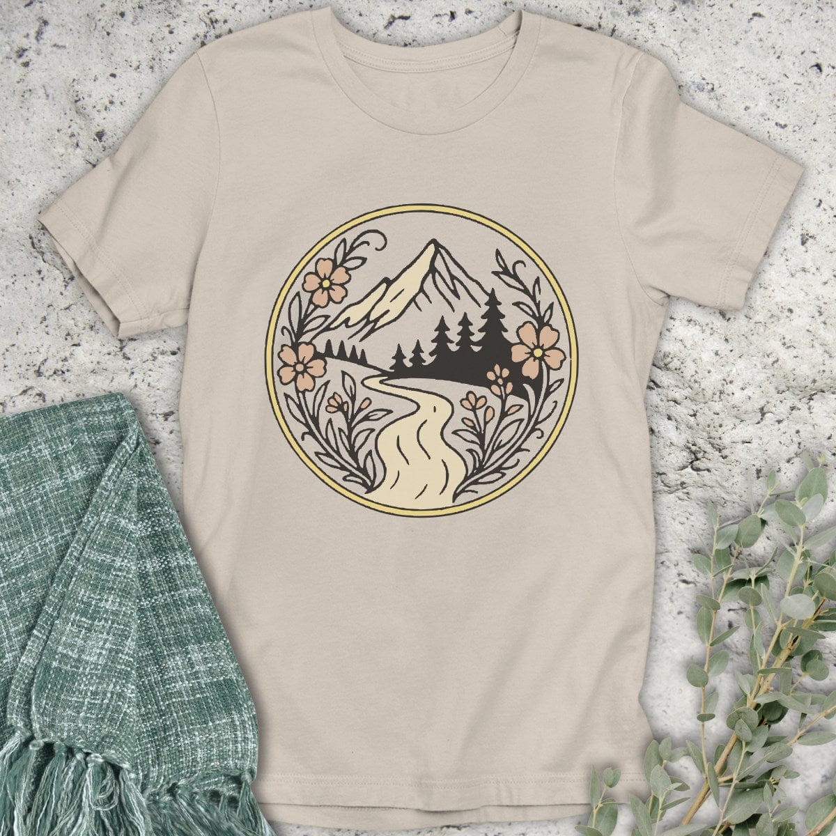 Stepping Green T-Shirt Circle Mountain T-Shirt