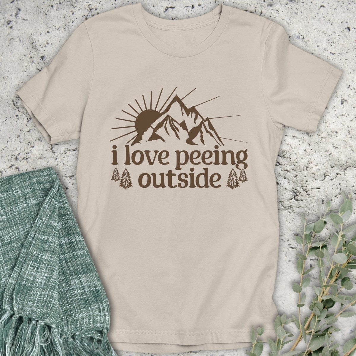 Stepping Green T-Shirt I Love Peeing Outside T-Shirt