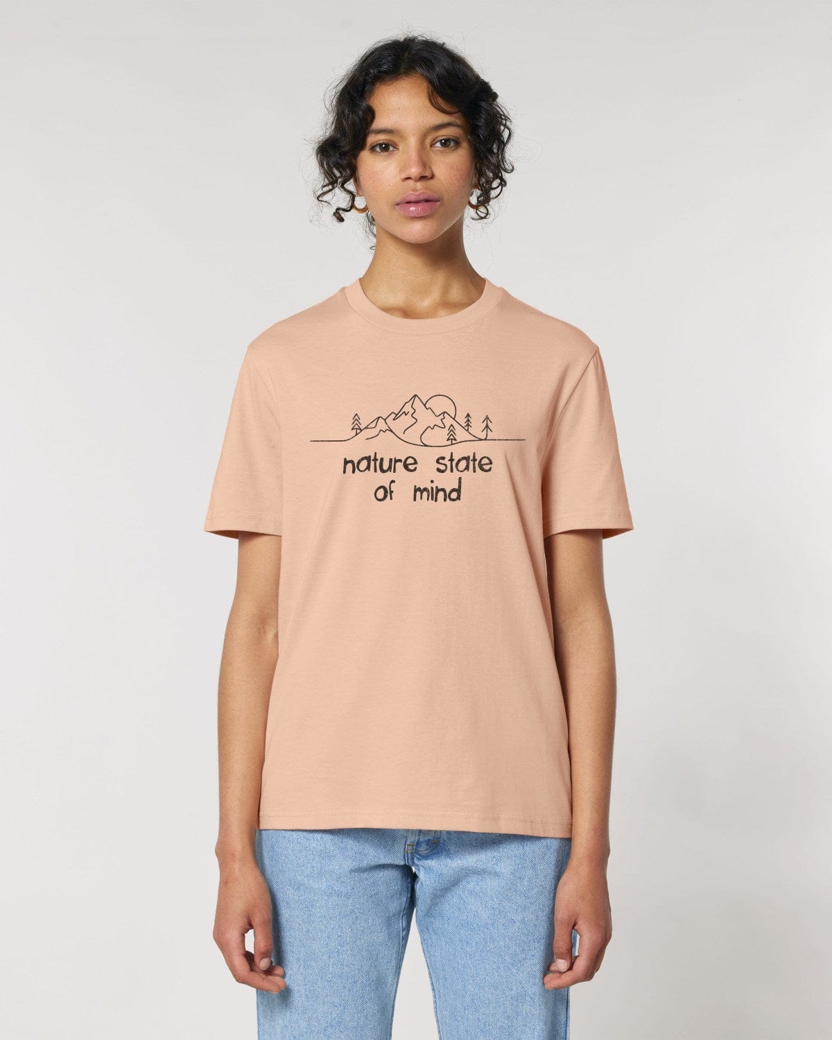 Stepping Green T-Shirt Minimalist Nature State of Mind T-Shirt