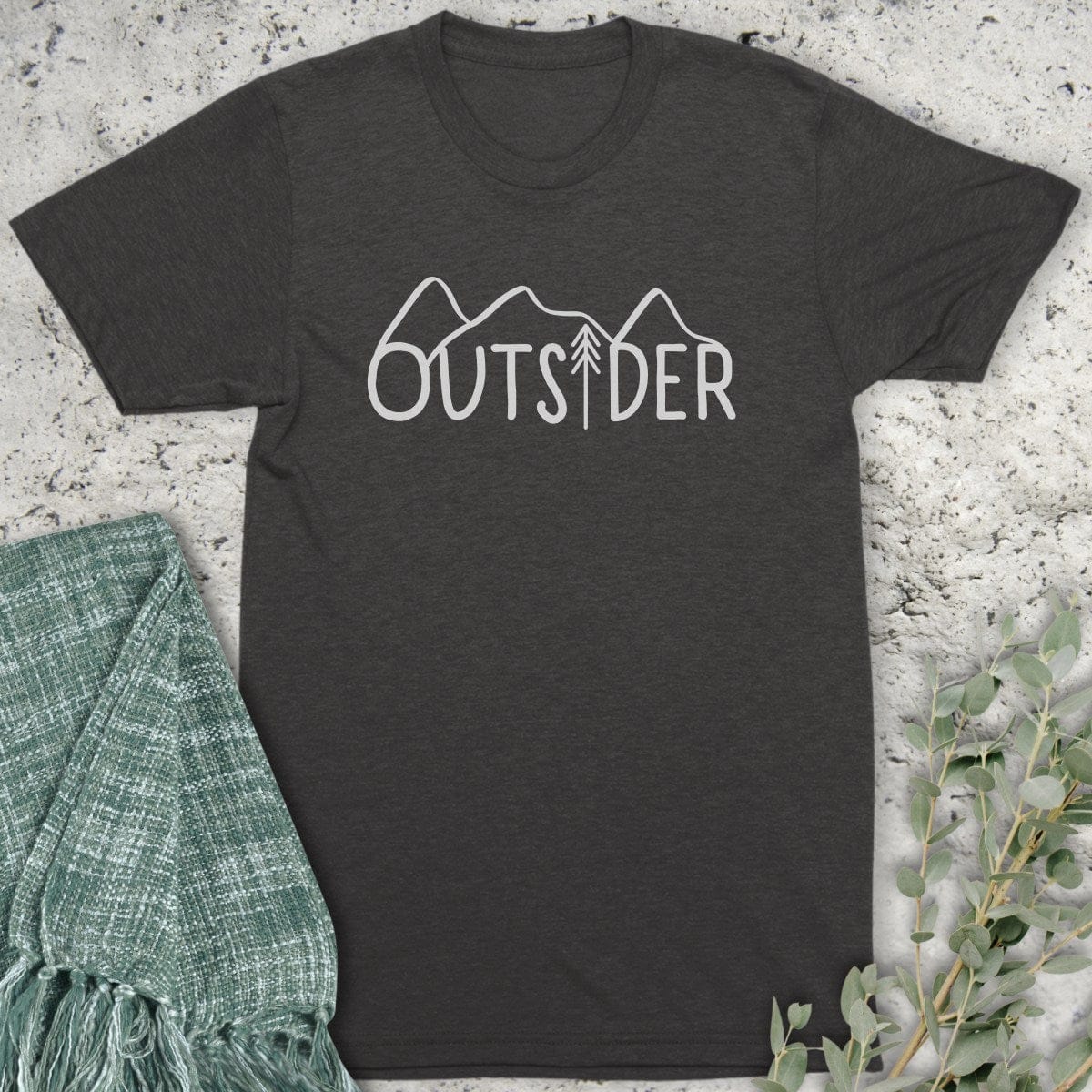 Stepping Green T-Shirt Mountain Outsider Organic T-Shirt