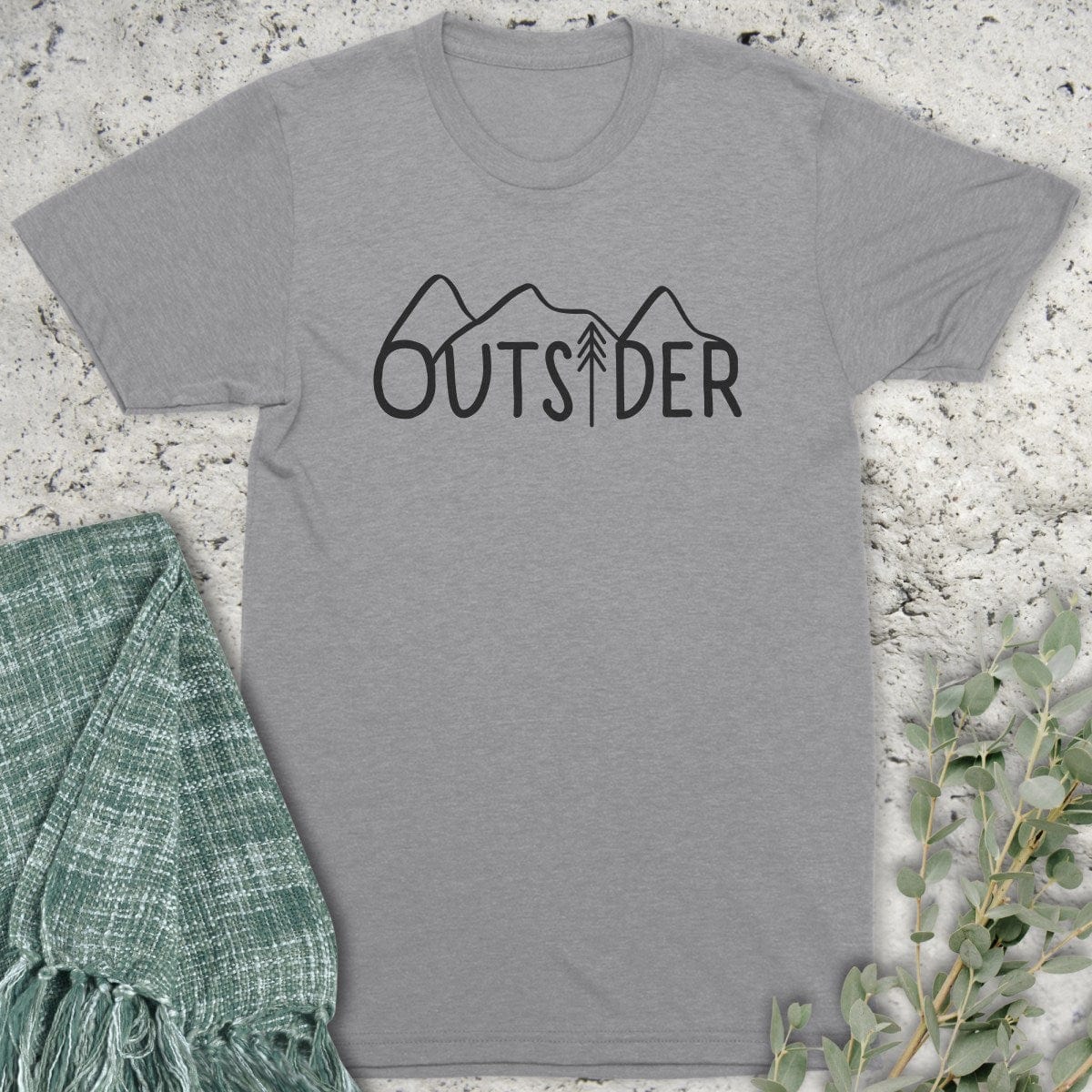 Stepping Green T-Shirt Mountain Outsider T-Shirt