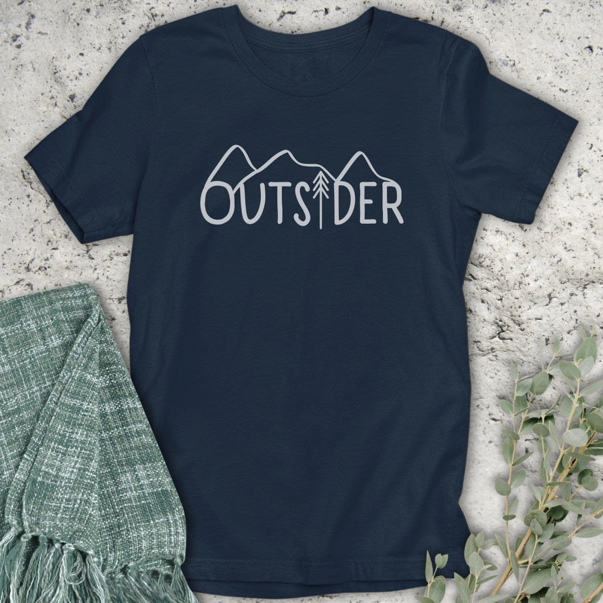 Stepping Green T-Shirt Mountain Outsider T-Shirt