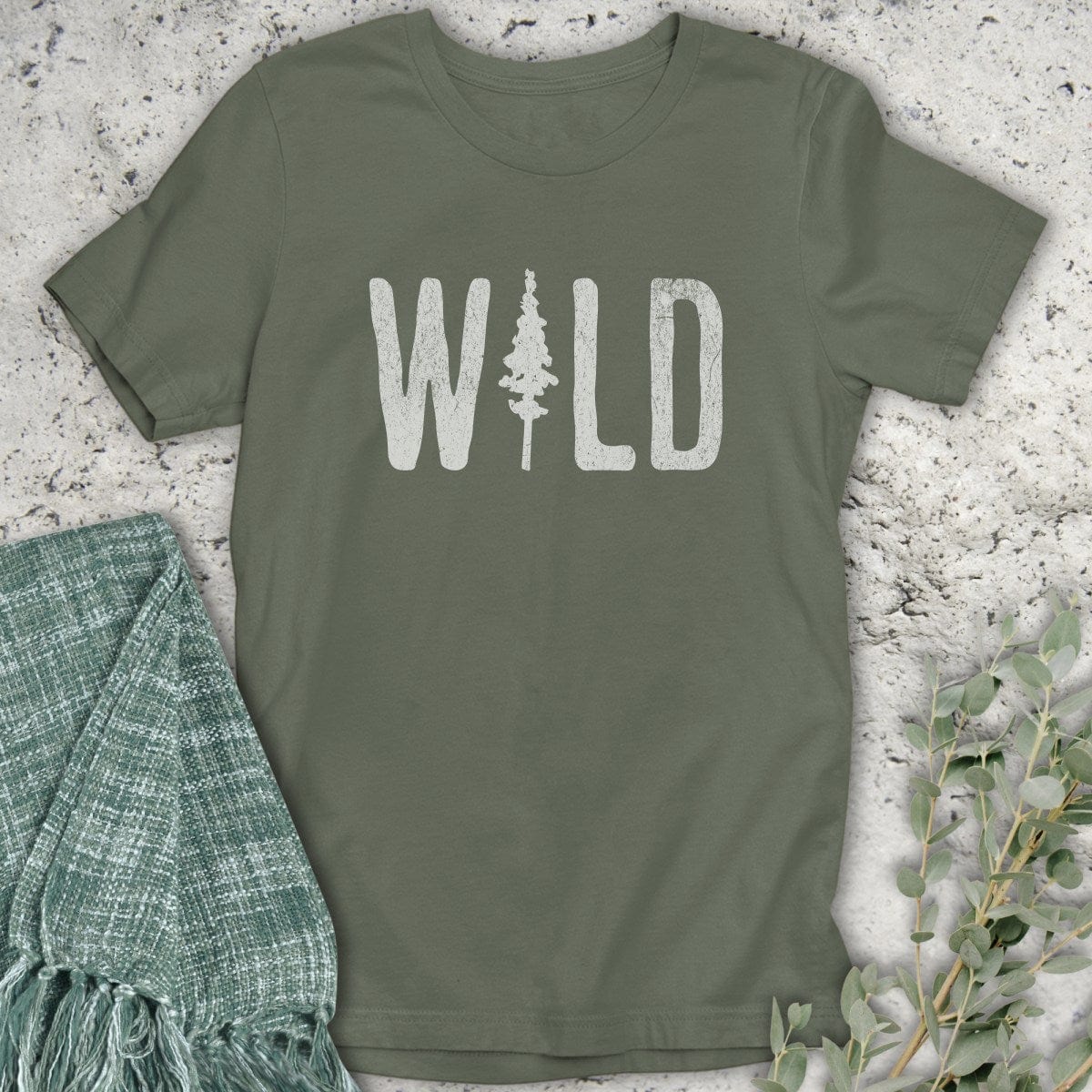 Stepping Green T-Shirt Wild T-Shirt