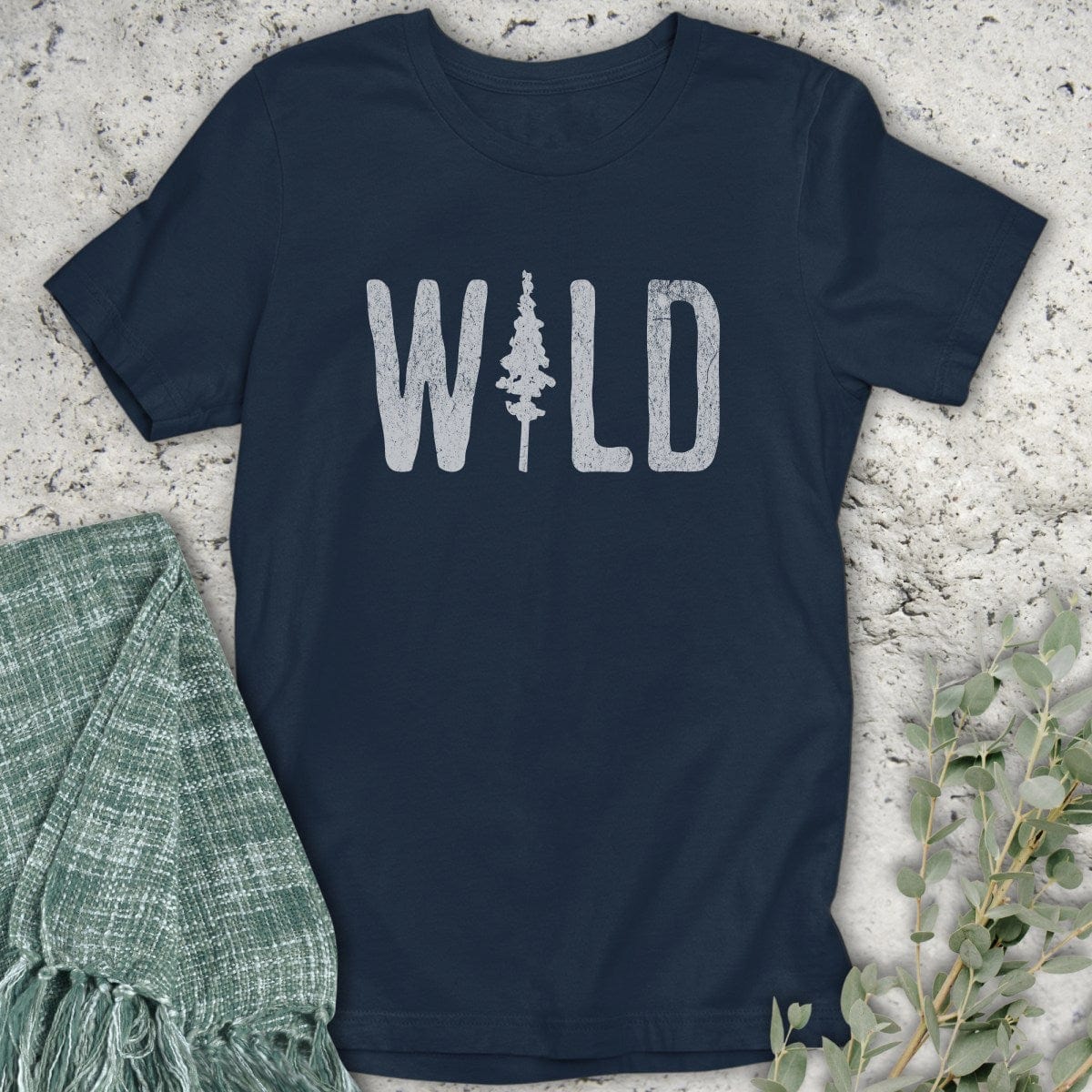 Stepping Green T-Shirt Wild T-Shirt