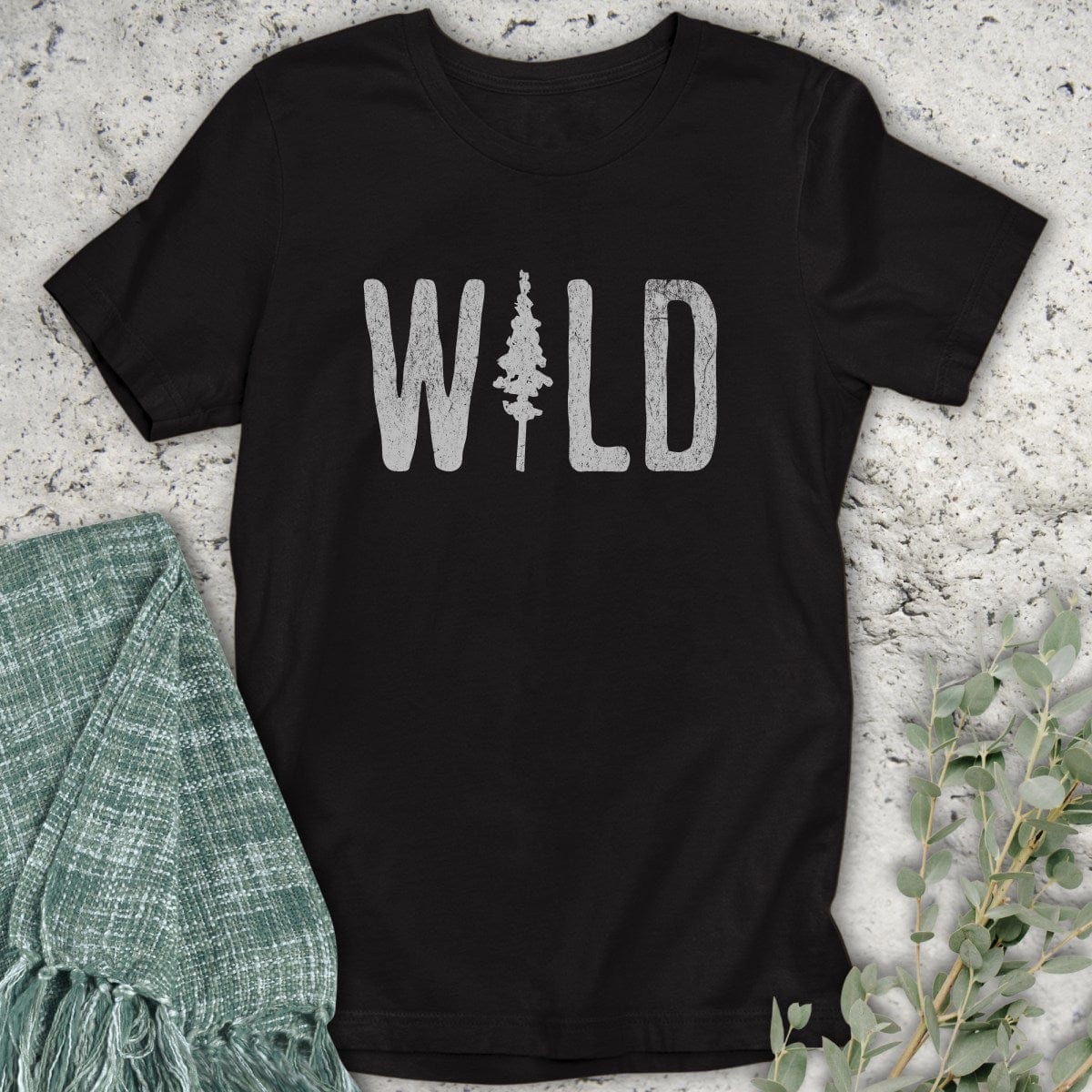 Stepping Green T-Shirt Wild T-Shirt