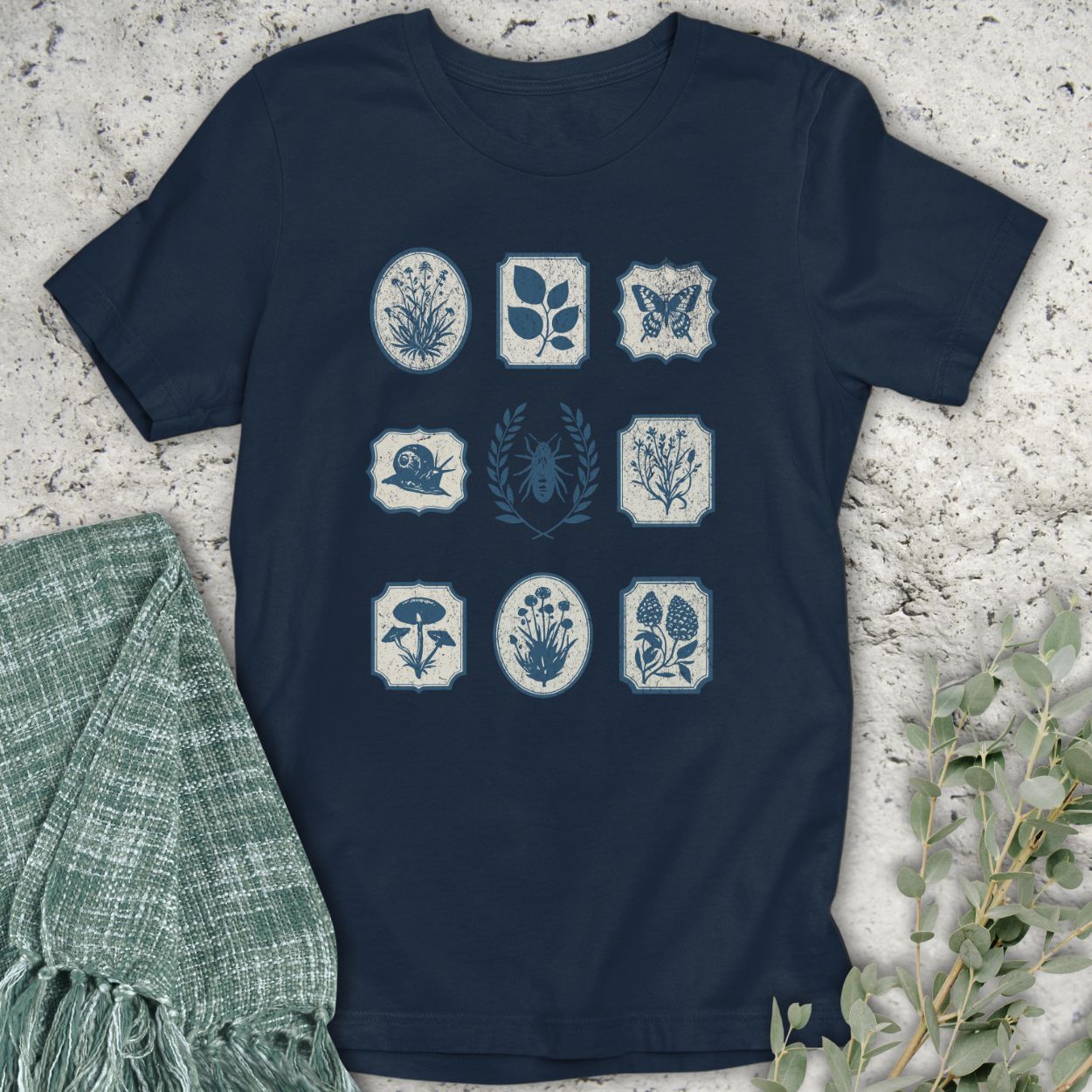 Single Color Stamp Badge T-Shirt