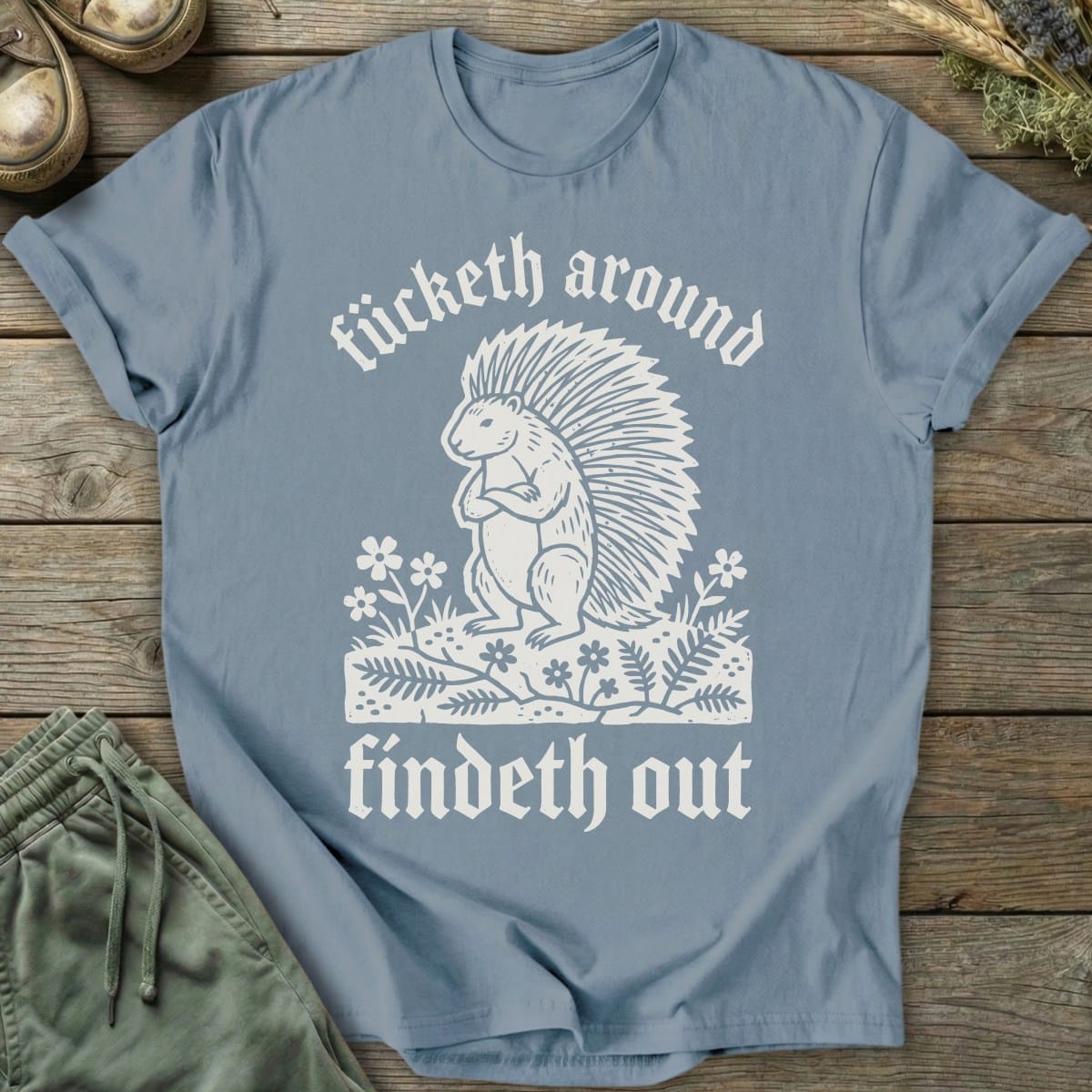 Printify T-Shirt Findeth Out T-Shirt