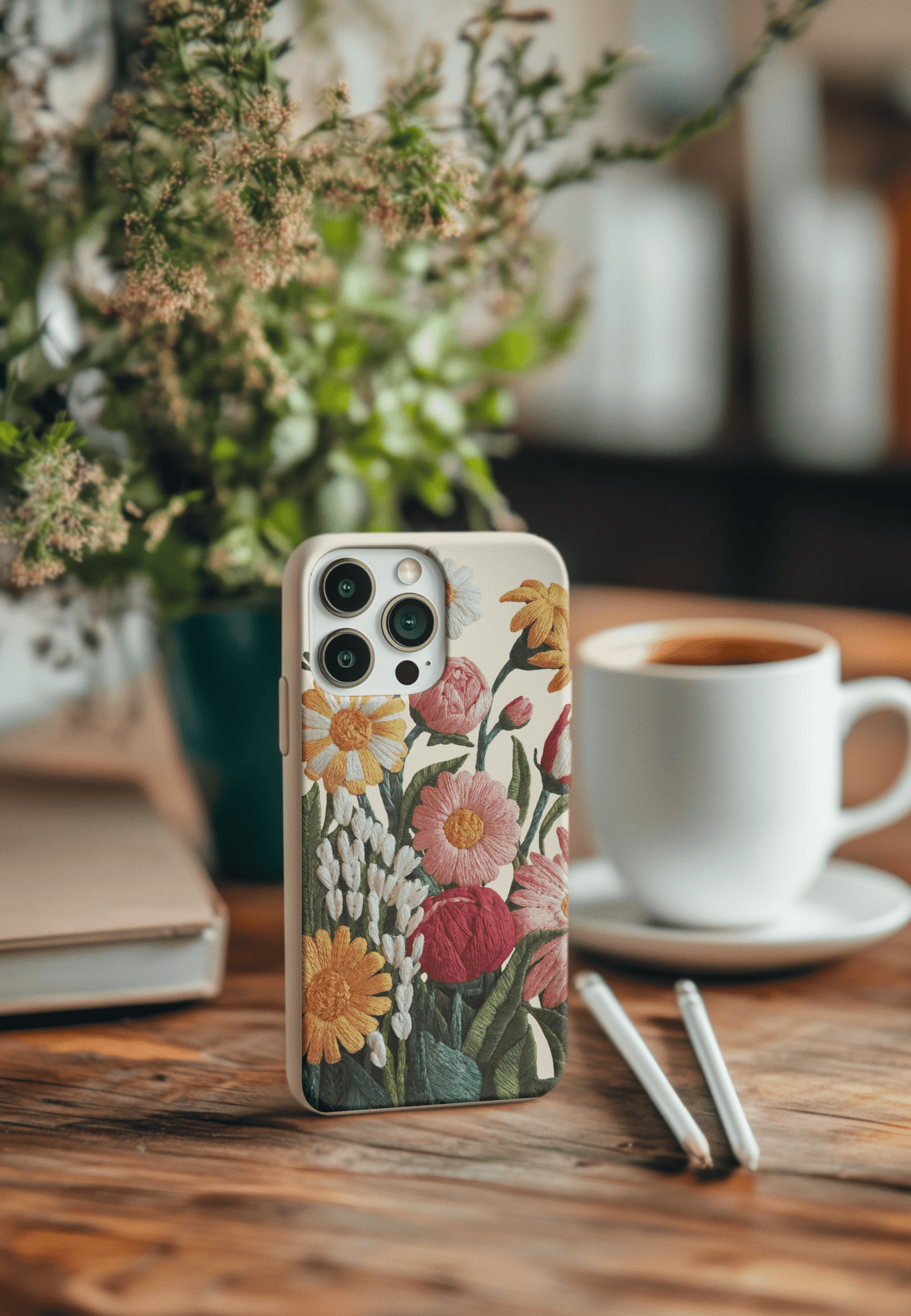 Stepping Green Phone Case Floral Embroidered 2 Look Bio Case