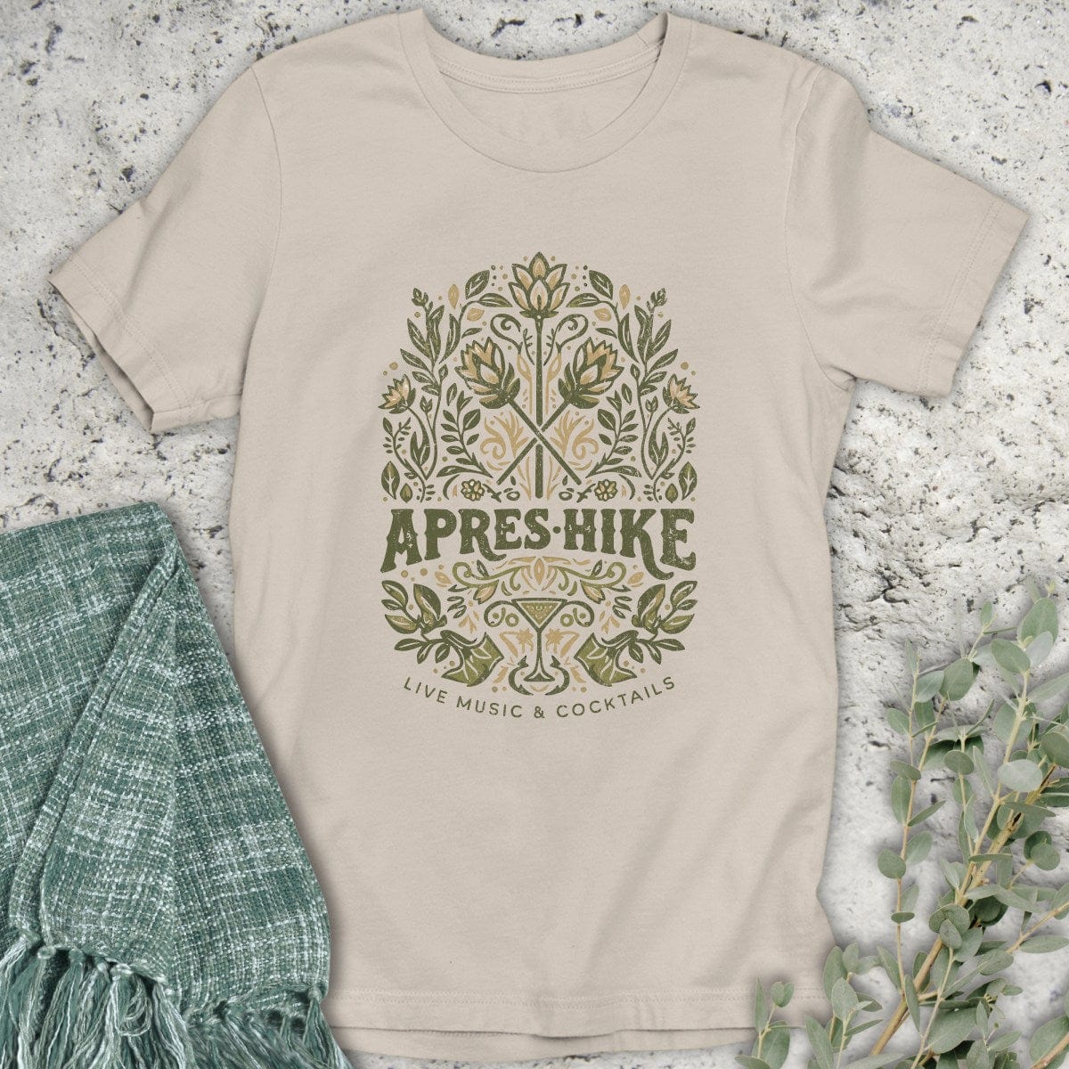 Stepping Green T-Shirt Après Hike Floral T-Shirt