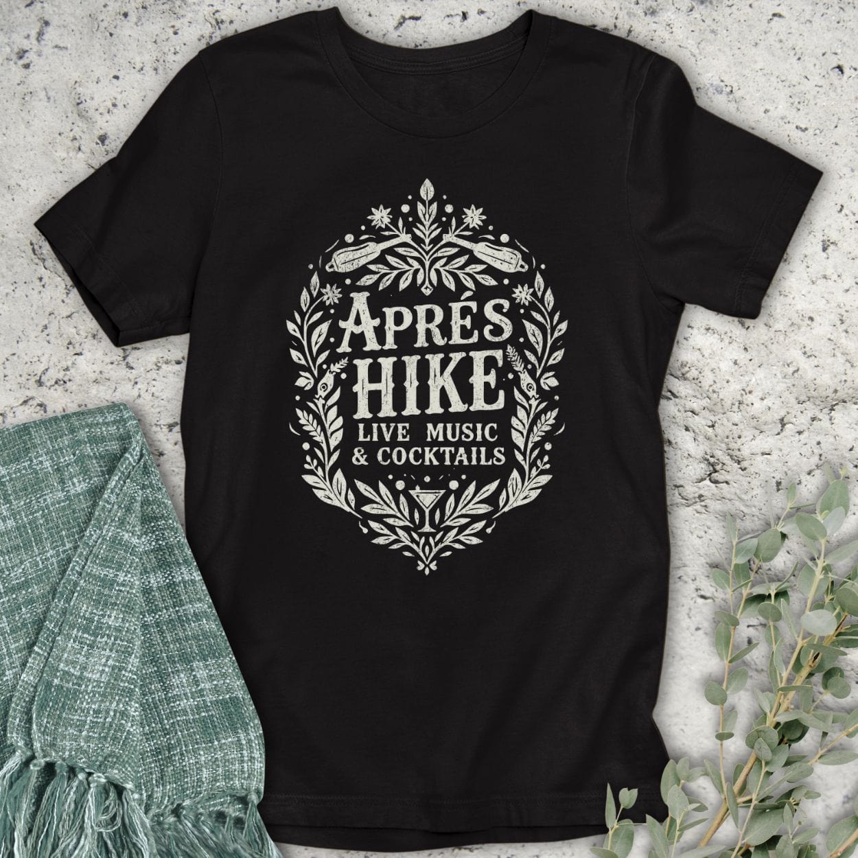 Stepping Green T-Shirt Après Hike Instrument T-Shirt