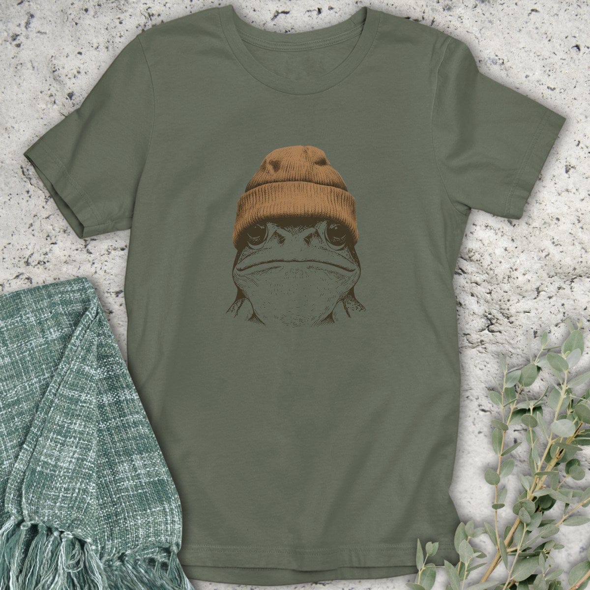 Stepping Green T-Shirt Beanie Frog T-Shirt
