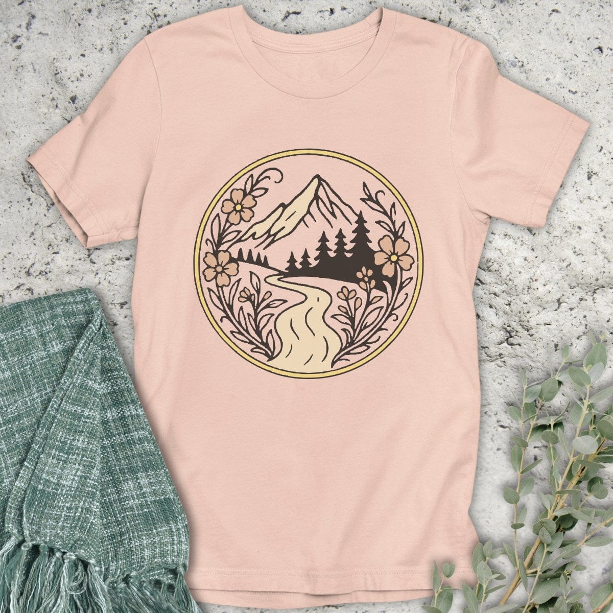 Stepping Green T-Shirt Circle Mountain T-Shirt