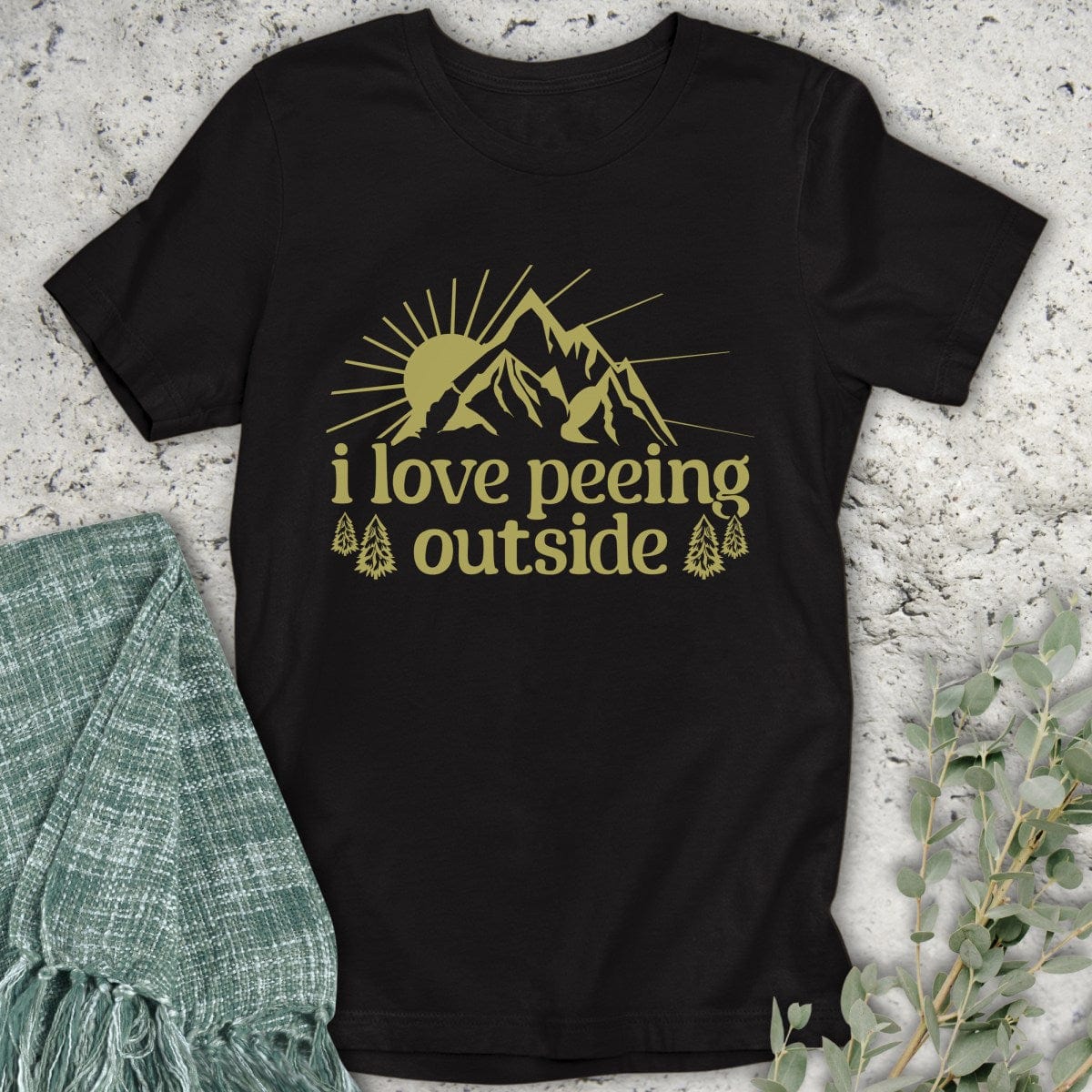 Stepping Green T-Shirt I Love Peeing Outside T-Shirt