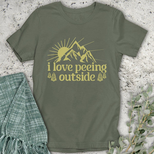 Stepping Green T-Shirt I Love Peeing Outside T-Shirt