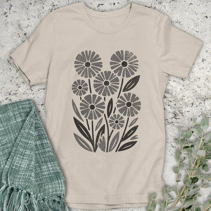 Stepping Green T-Shirt Retro Wildflower Organic T-Shirt