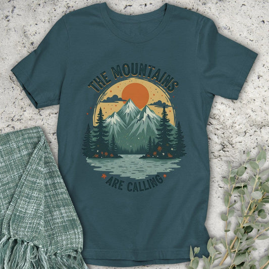 Stepping Green T-Shirt Round Mountains Are Calling Organic T-Shirt