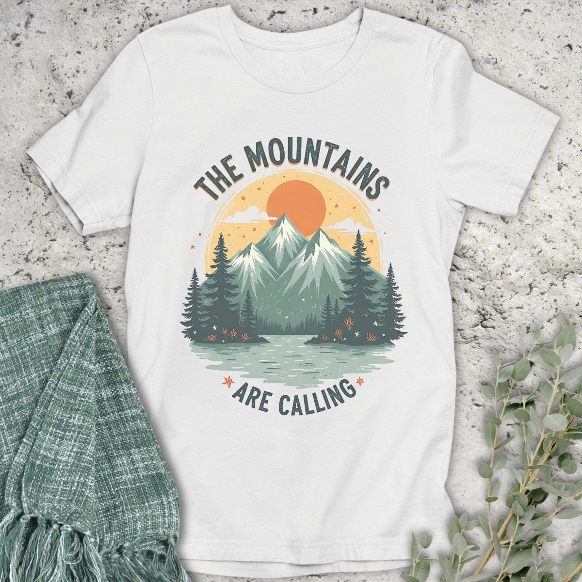 Stepping Green T-Shirt Round Mountains Are Calling T-Shirt