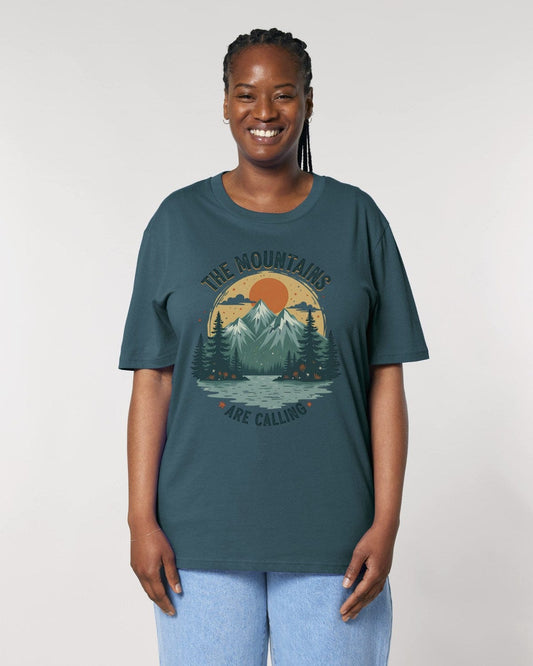 Stepping Green T-Shirt Round Mountains Are Calling T-Shirt