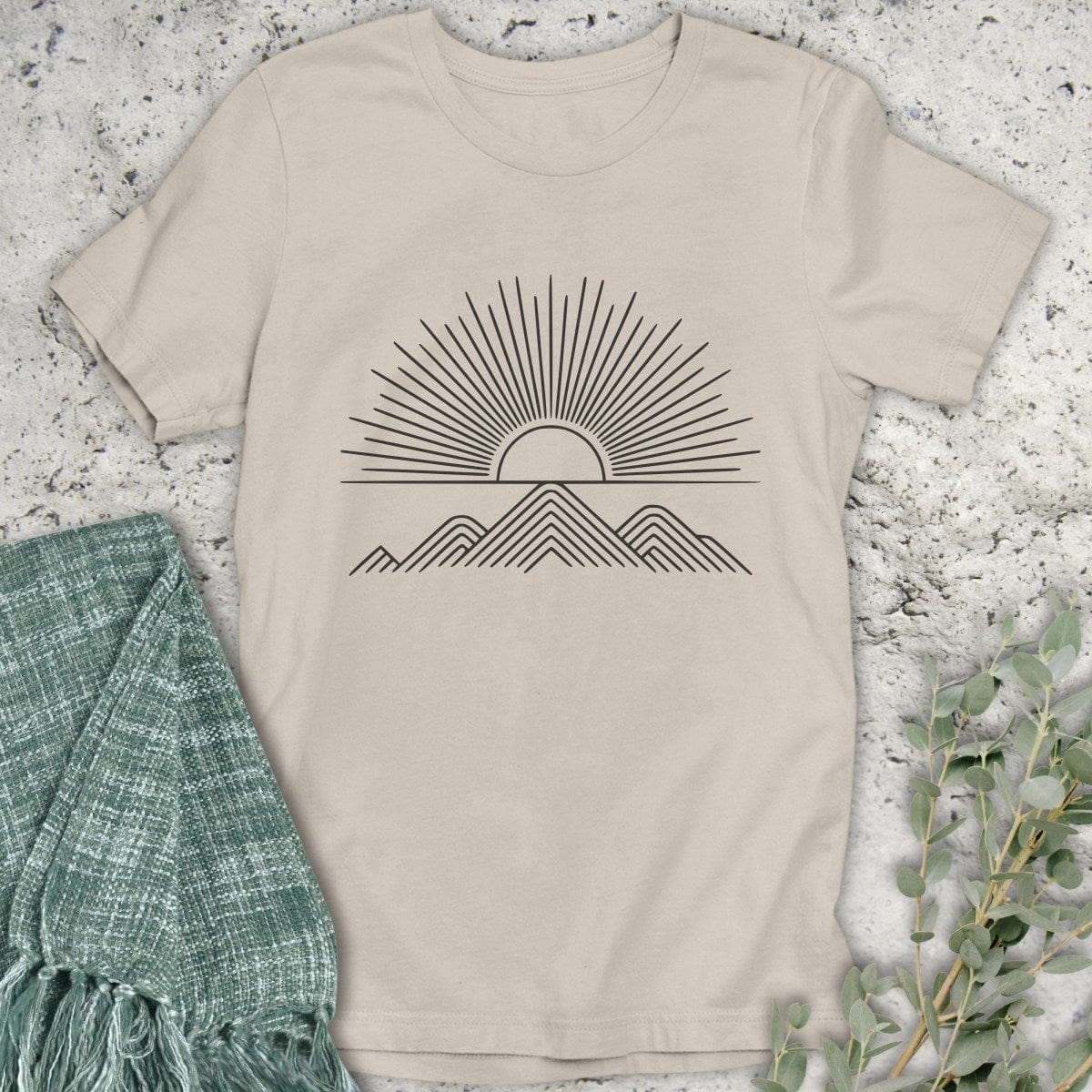 Stepping Green T-Shirt Sun Lines T-Shirt
