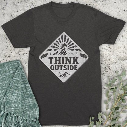 Stepping Green T-Shirt Think Outside Badge Organic T-Shirt